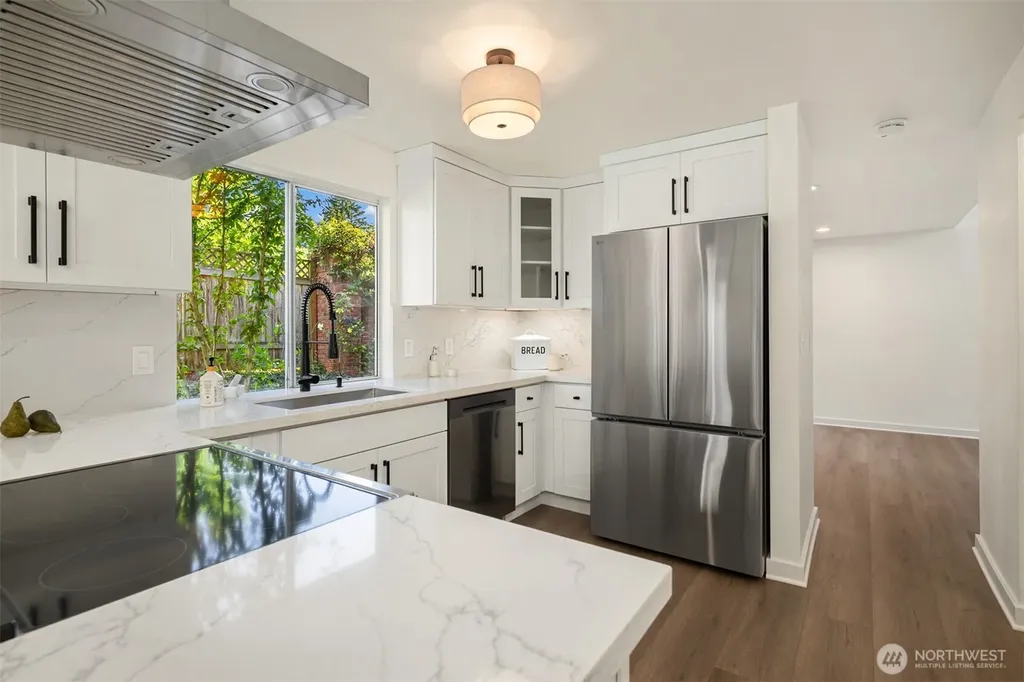 8002 118th Court NE Kirkland WA 98033