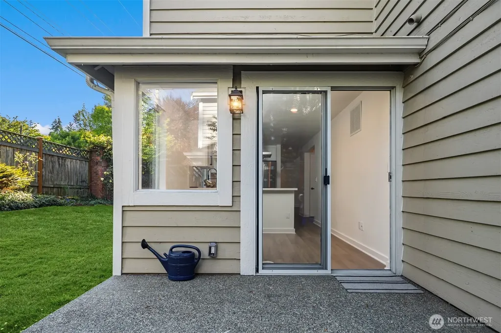 8002 118th Court NE Kirkland WA 98033