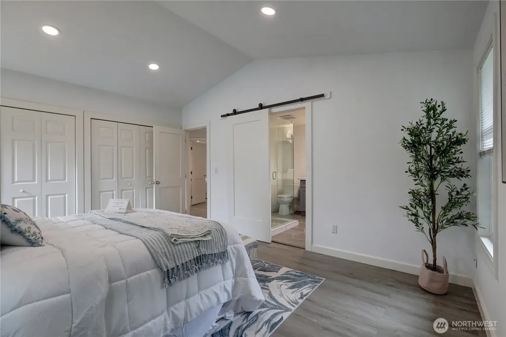 18205 150th Avenue SE Renton WA 98058