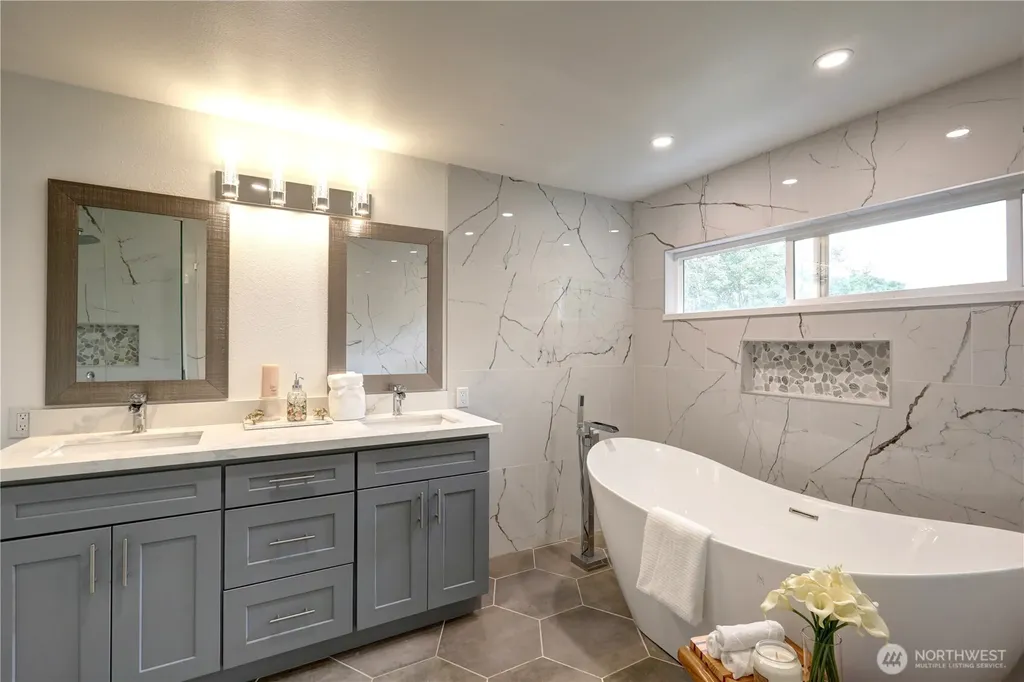 18205 150th Avenue SE Renton WA 98058