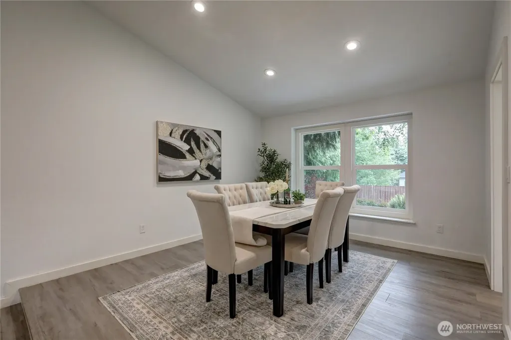 18205 150th Avenue SE Renton WA 98058