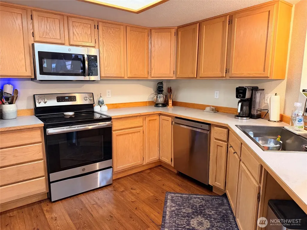 6031 Gresham Lane SE Lacey WA 98513