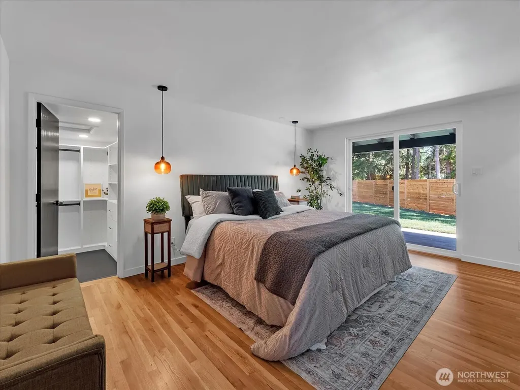 9616 242nd Place SW Edmonds WA 98020