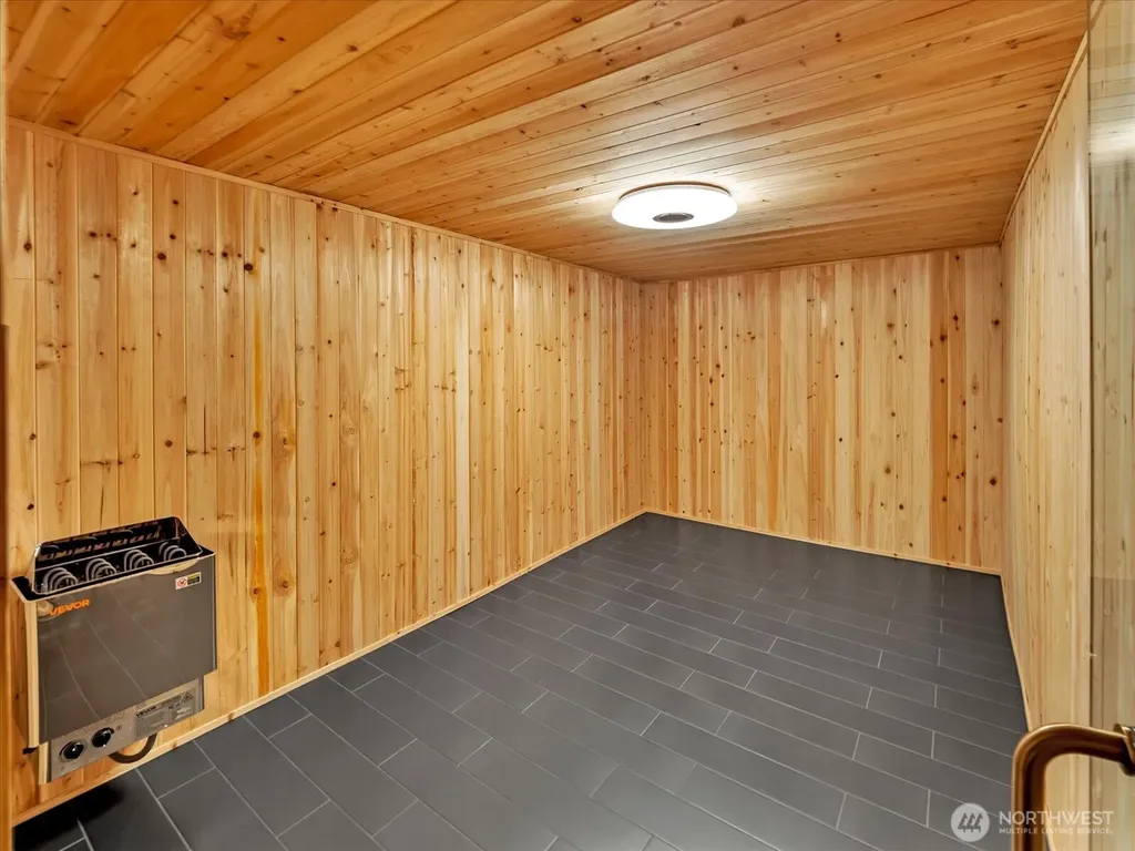 9616 242nd Place SW Edmonds WA 98020
