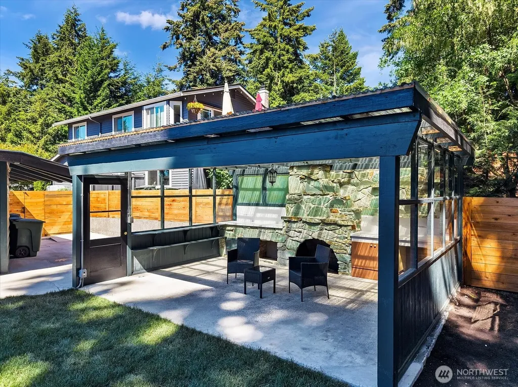 9616 242nd Place SW Edmonds WA 98020