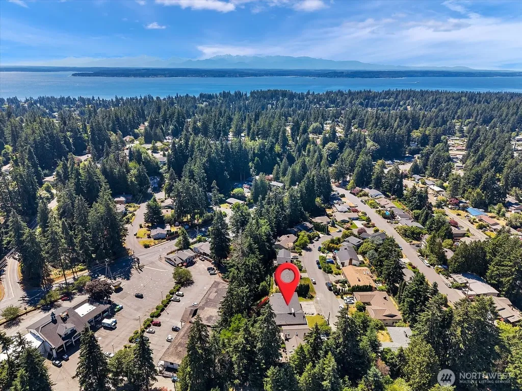 9616 242nd Place SW Edmonds WA 98020