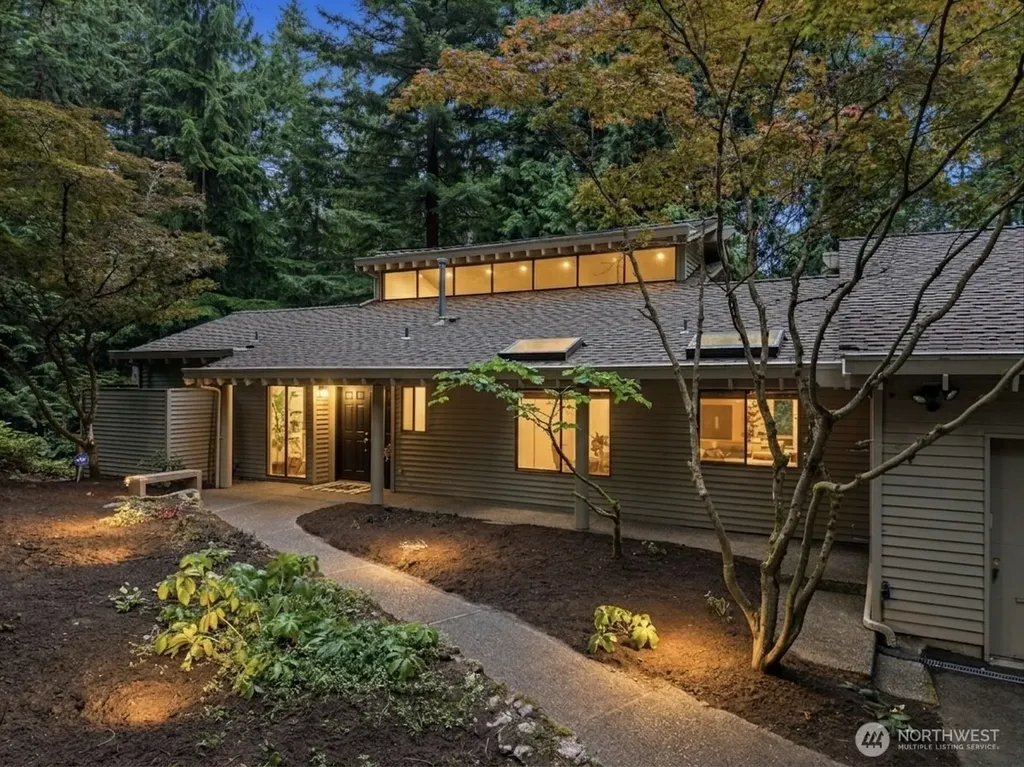 3518 129th Avenue NE Bellevue WA 98005