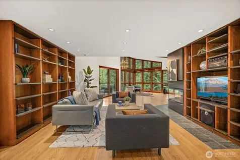 3518 129th Avenue NE Bellevue WA 98005