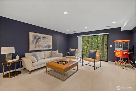 3518 129th Avenue NE Bellevue WA 98005