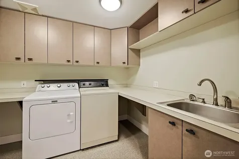 3518 129th Avenue NE Bellevue WA 98005