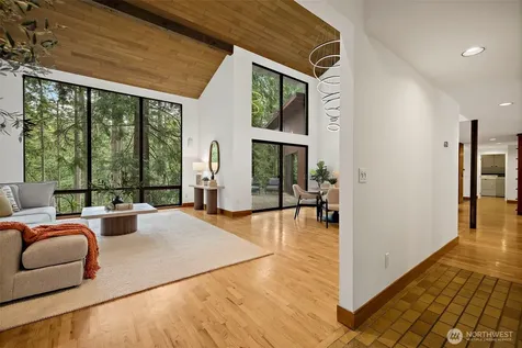 3518 129th Avenue NE Bellevue WA 98005