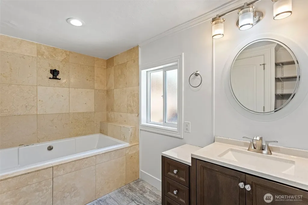 10708 428th Avenue SE North Bend WA 98045