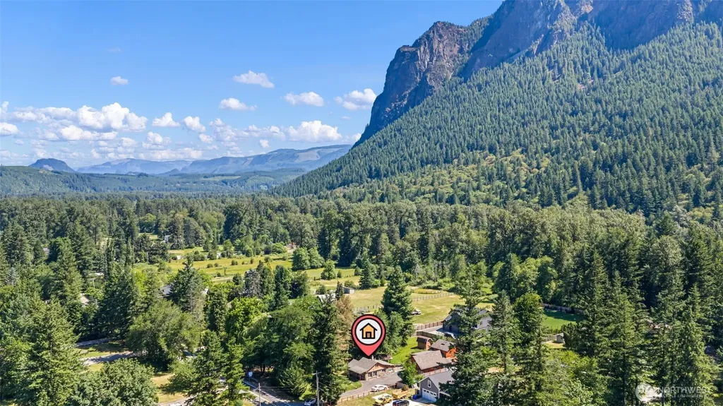 10708 428th Avenue SE North Bend WA 98045