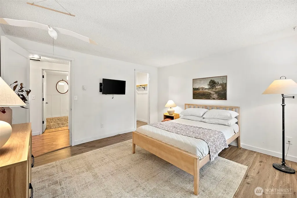 651 Malibu Drive SE Lacey WA 98503