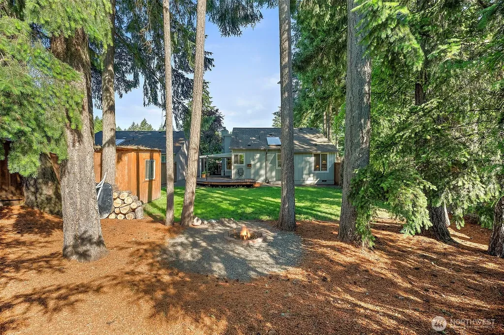 651 Malibu Drive SE Lacey WA 98503
