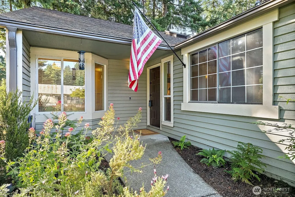 651 Malibu Drive SE Lacey WA 98503