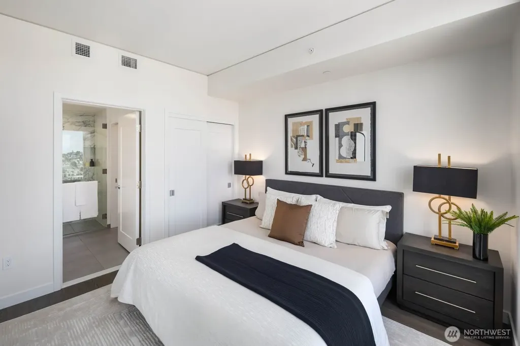 2510 6th Avenue Seattle WA 98121