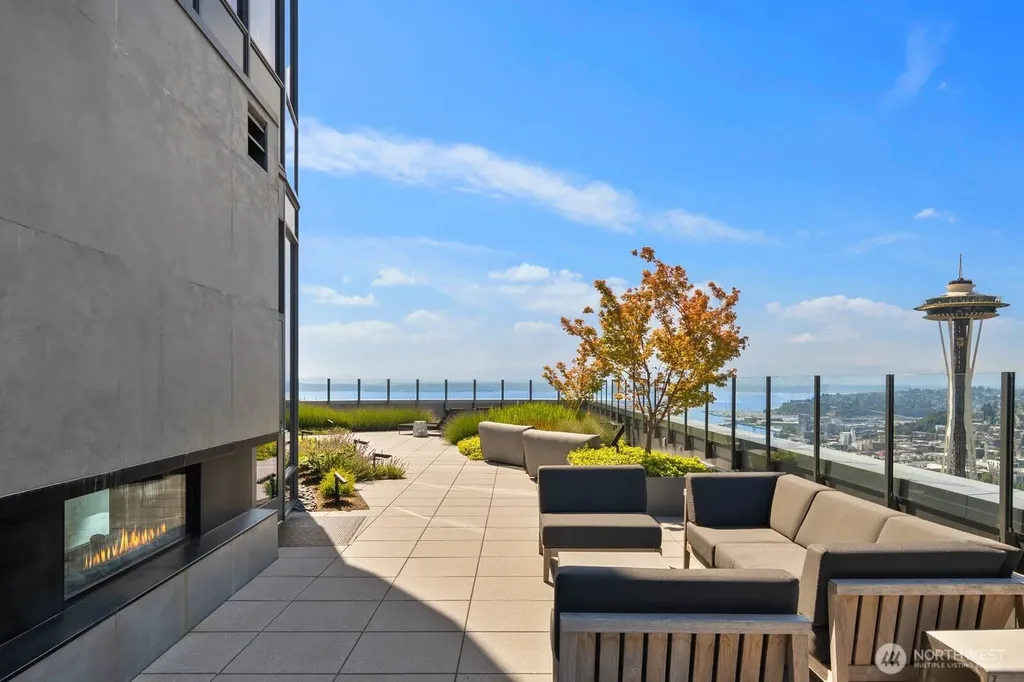 2510 6th Avenue Seattle WA 98121