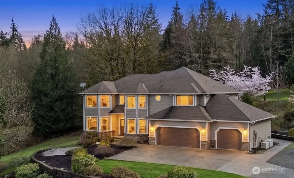 10416 195th Street NE Arlington WA 98223