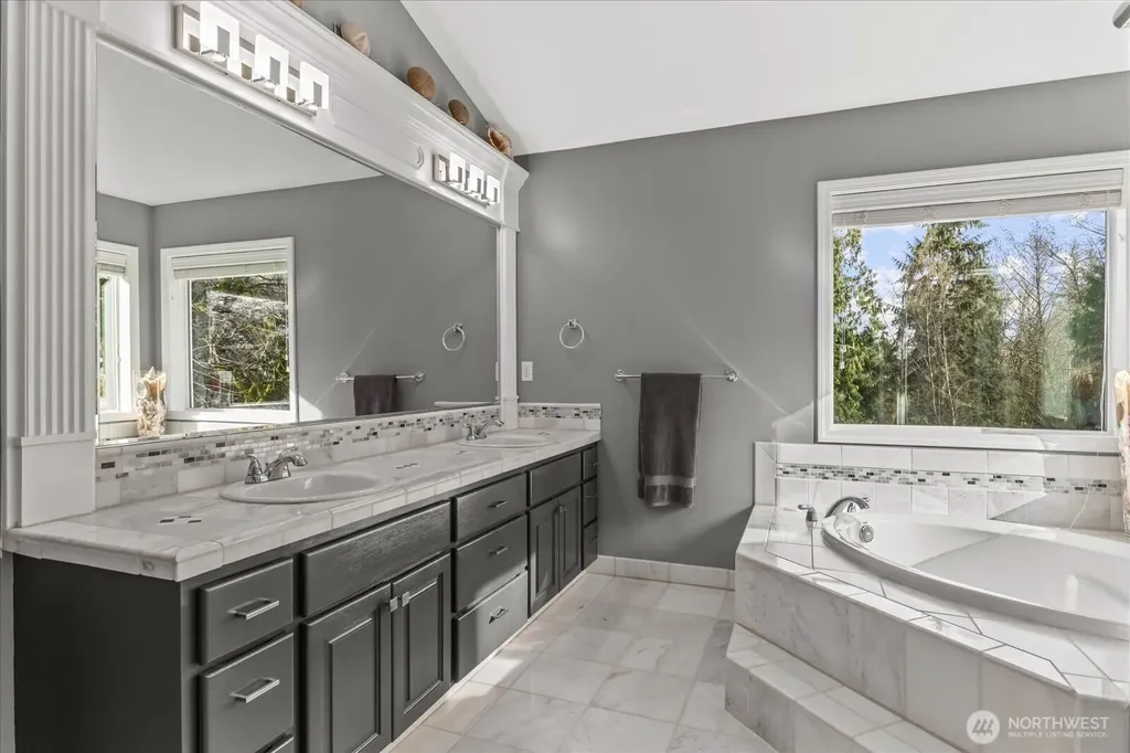 10416 195th Street NE Arlington WA 98223