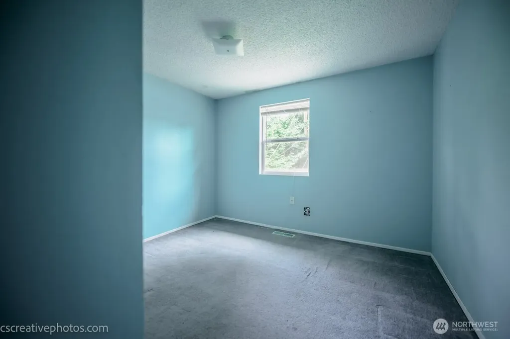 19306 74th Avenue W Lynnwood WA 98036