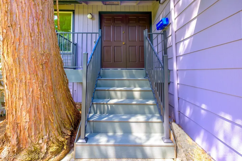 19306 74th Avenue W Lynnwood WA 98036