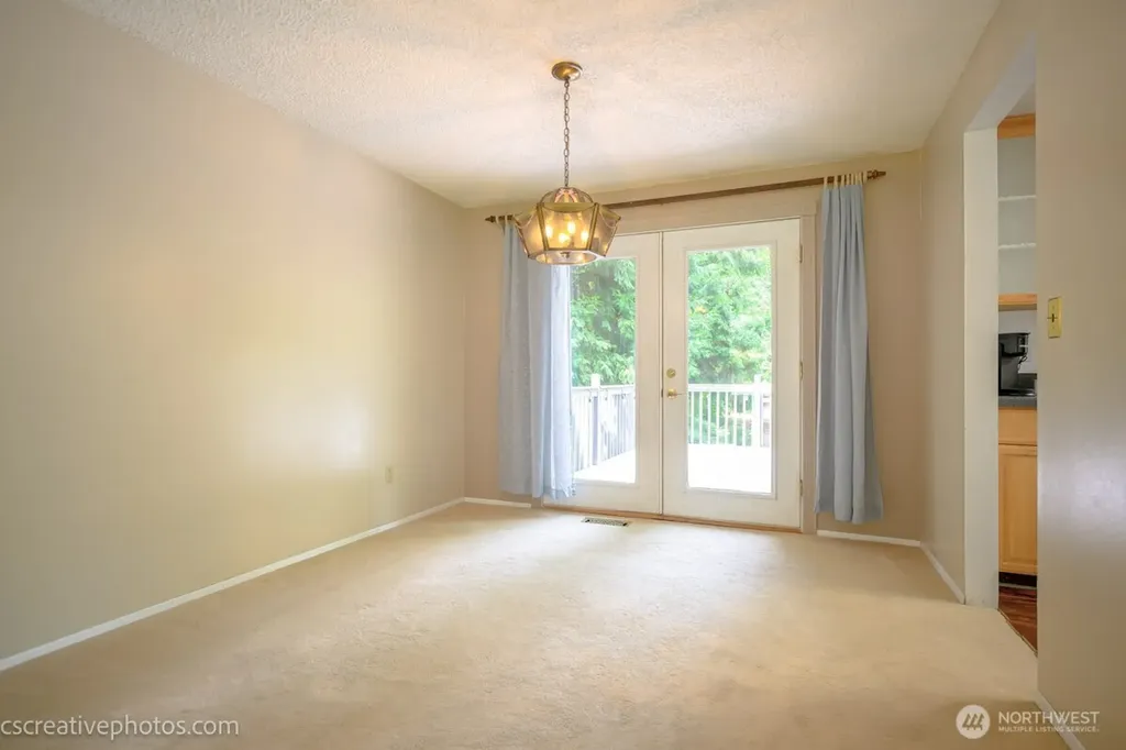 19306 74th Avenue W Lynnwood WA 98036