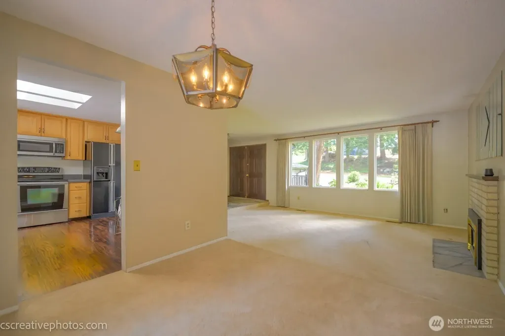 19306 74th Avenue W Lynnwood WA 98036
