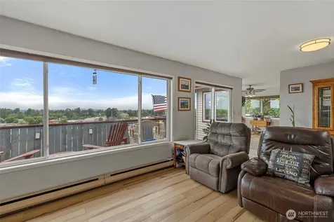 303 S 5th Street Mount Vernon WA 98274