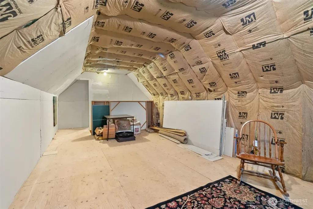 41 N Dow Place Hoodsport WA 98548