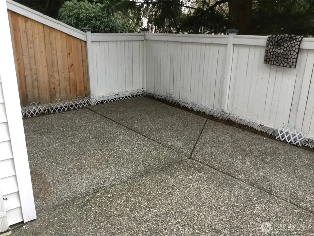 10030 Holly Drive Everett WA 98204