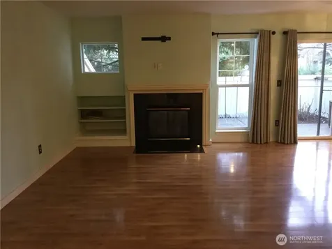 10030 Holly Drive Everett WA 98204