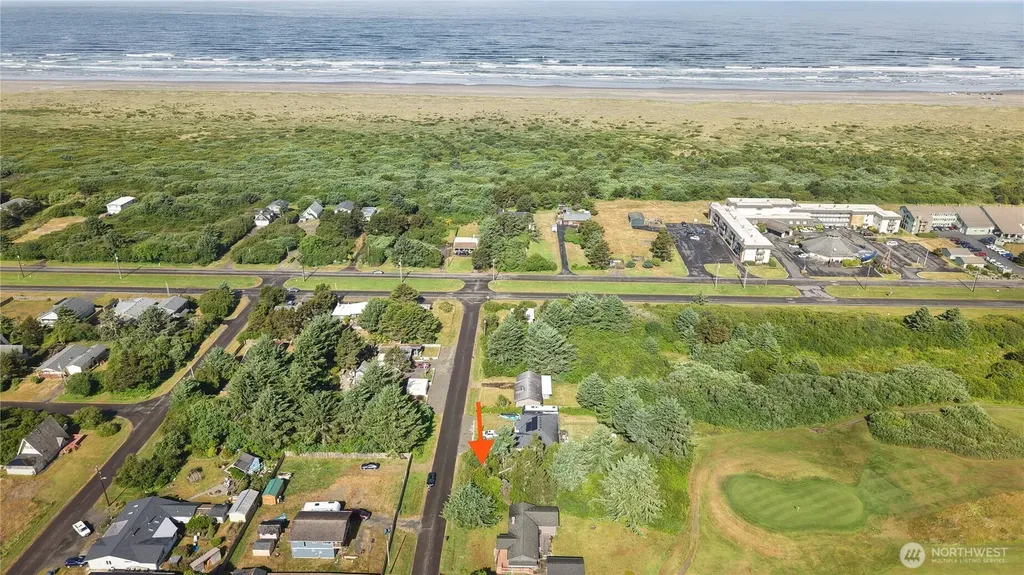 582 Ensign Avenue NW Ocean Shores WA 98569