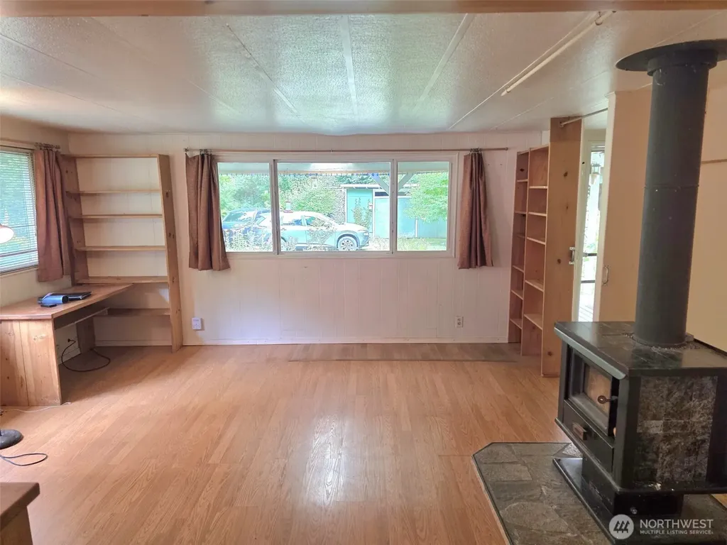 32906 54th Avenue S Roy WA 98580