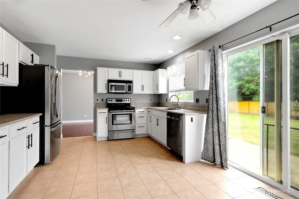 4014 219th Street E Spanaway WA 98387