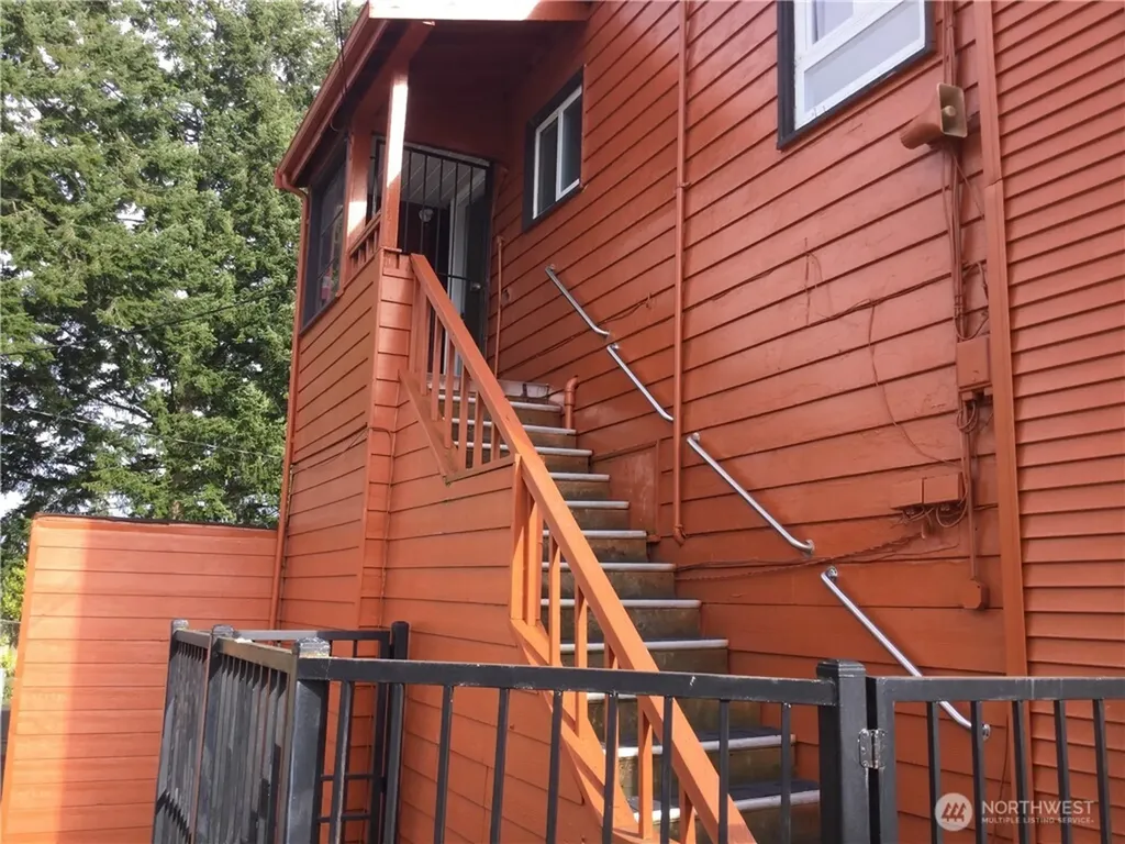 801 Pecks Drive Everett WA 98203