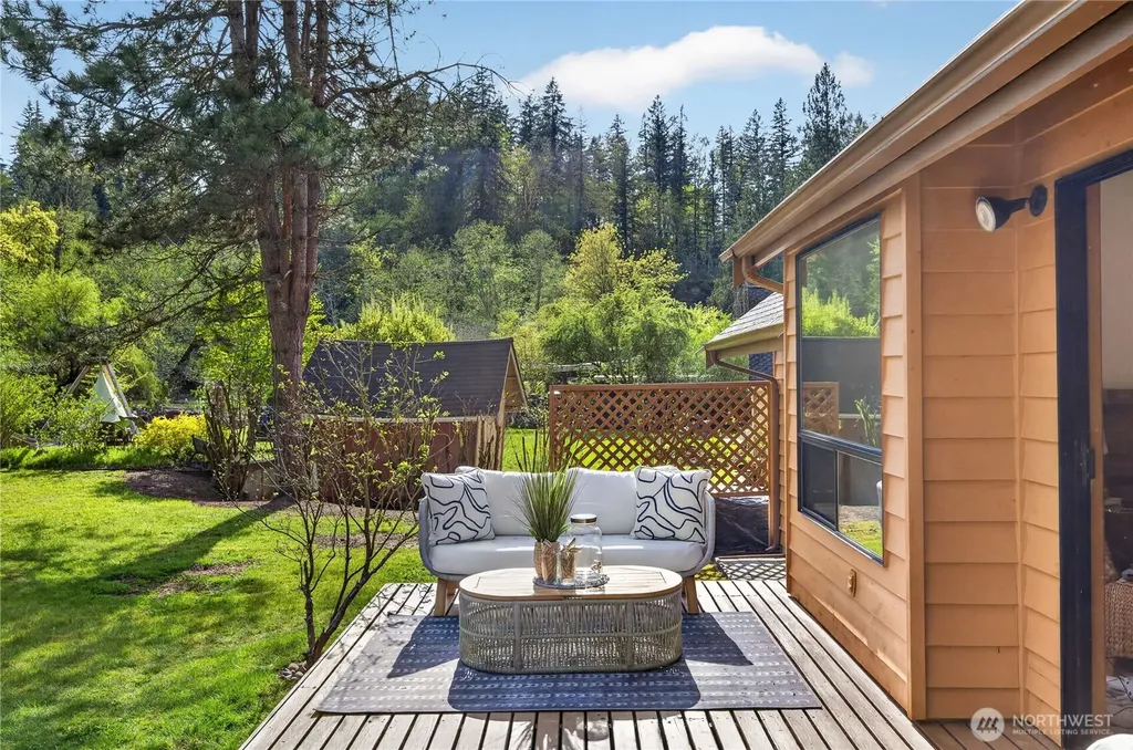 23927 SE 238th Street Maple Valley WA 98038