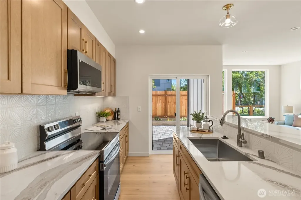 13702 37th Avenue NE Seattle WA 98125