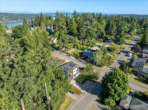 13702 37th Avenue NE Seattle WA 98125