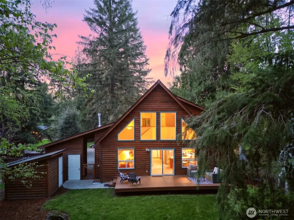 23933 SE 238th Street Maple Valley WA 98038