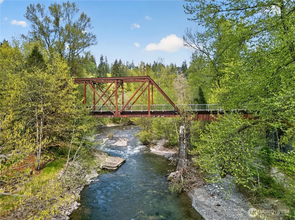23933 SE 238th Street Maple Valley WA 98038