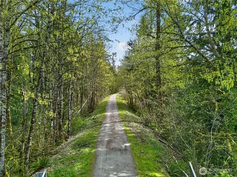 23933 SE 238th Street Maple Valley WA 98038