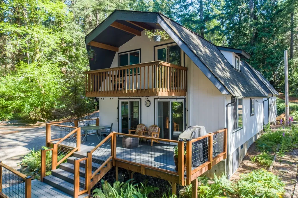 110 E Way To Tipperary Street Shelton WA 98584