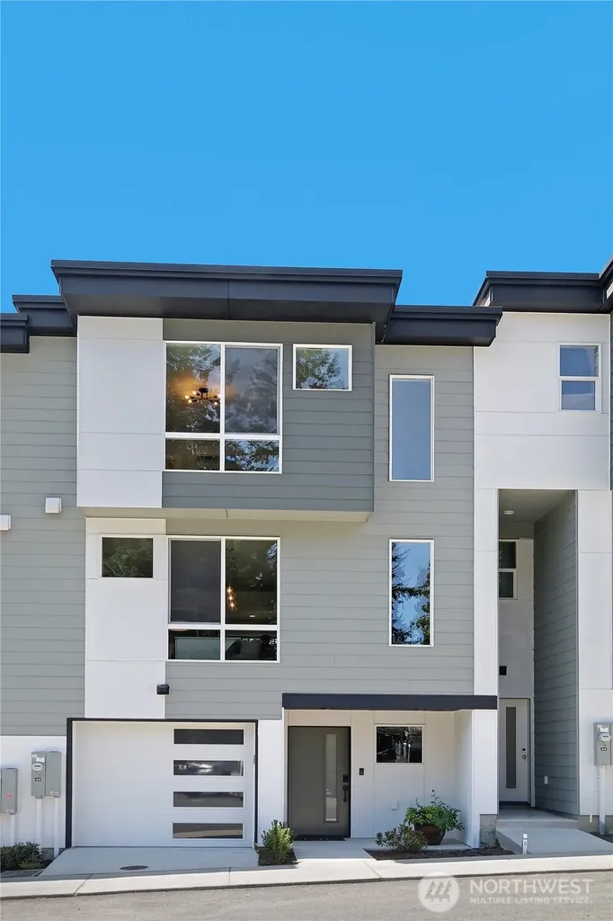 222 124th Street SW Everett WA 98204