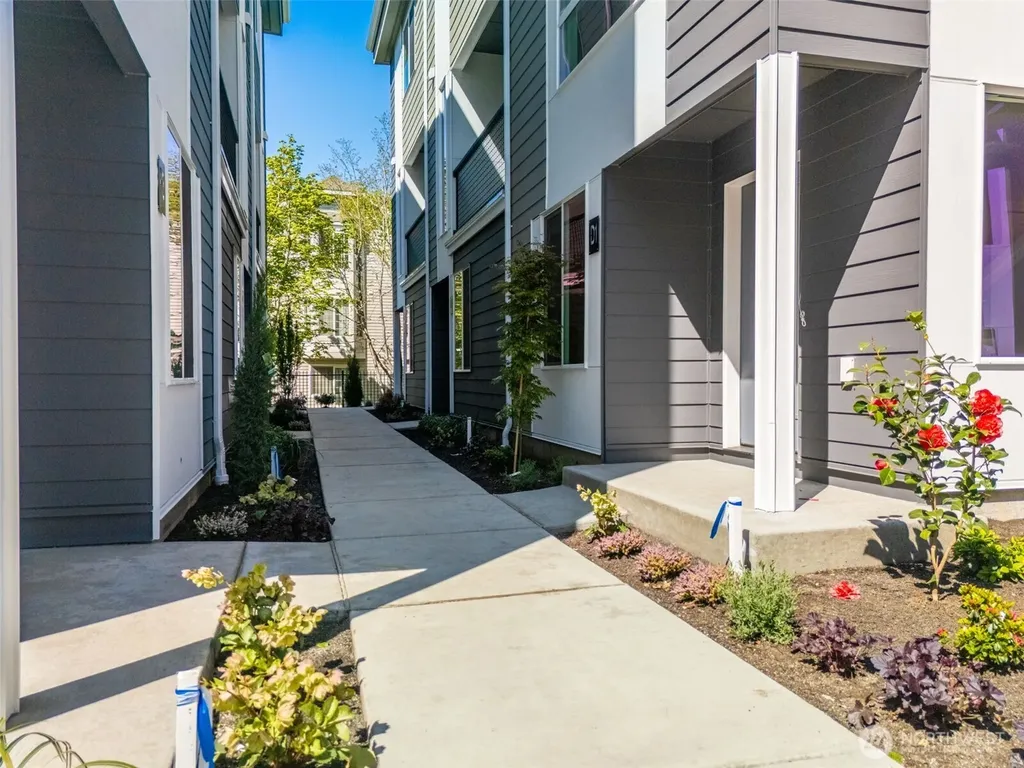222 124th Street SW Everett WA 98204
