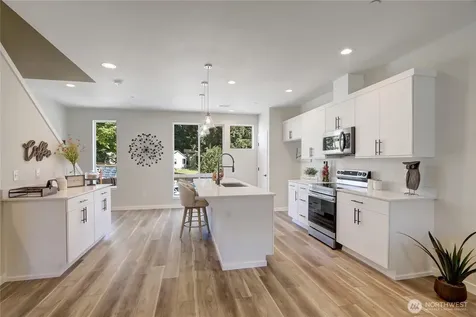 222 124th Street SW Everett WA 98204