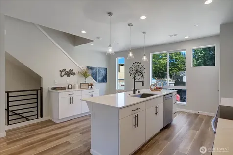 222 124th Street SW Everett WA 98204