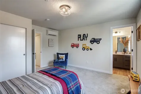 222 124th Street SW Everett WA 98204