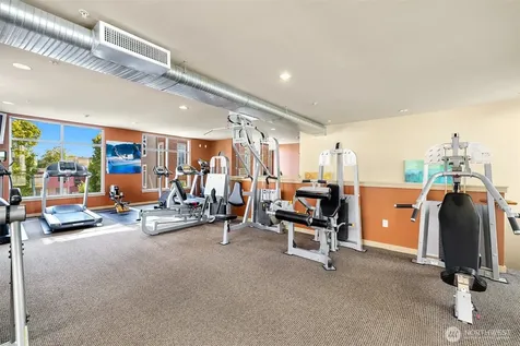 190 Harbor Square Loop NE Bainbridge Island WA 98110