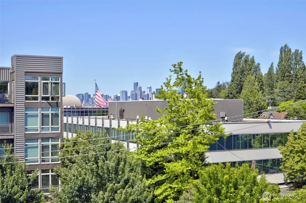 4107 25th Avenue SW Seattle WA 98106